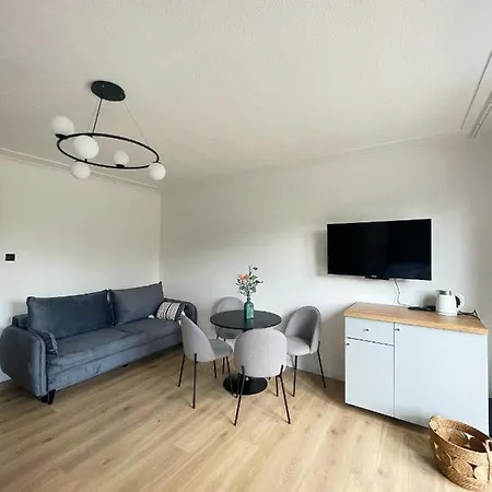 Dubois Apartment *