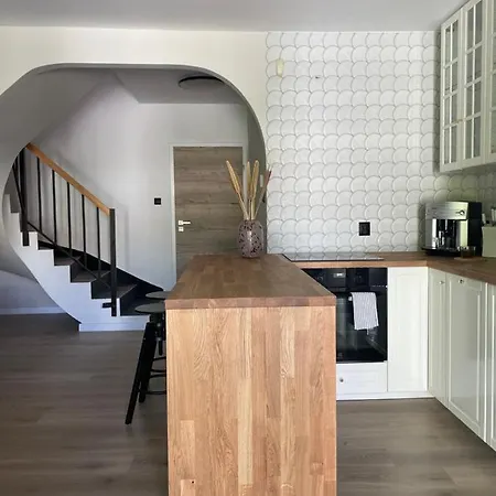 Dubois Apartment